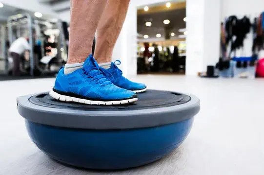 bosu-balance-training-physical-therapy physiotherapy
